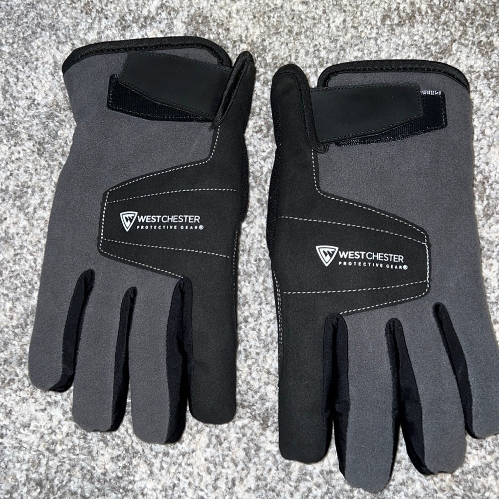 Winter Gloves-Brand New